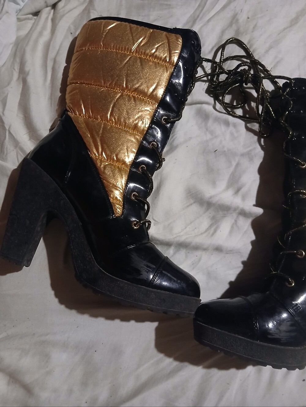 Vintage Y2K Baby Phat Gold Quilted Puffer Heeled Boots Size 10 Black Patent
